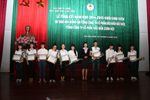 MIC trao học bổng cho sinh viên Học viện Tài chính 